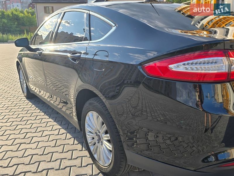 Седан Ford Fusion 2013 в Виннице