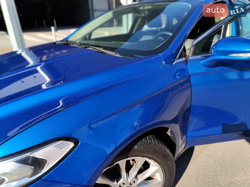 Седан Ford Fusion 2017 в Києві
