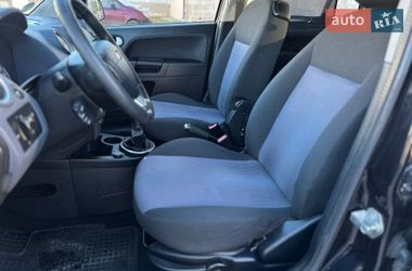 Хэтчбек Ford Fusion 2011 в Николаеве