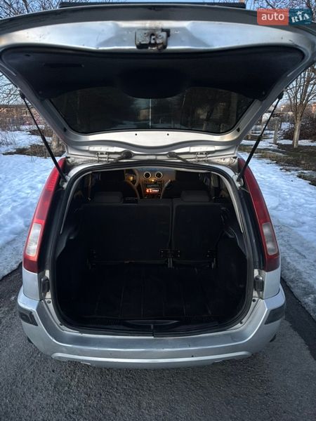 Хэтчбек Ford Fusion 2008 в Сквире