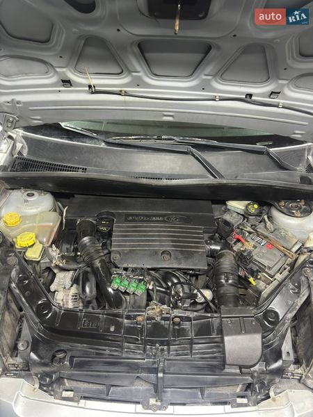 Хэтчбек Ford Fusion 2008 в Сквире