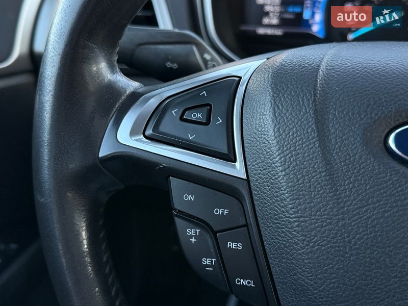 Седан Ford Fusion 2014 в Києві