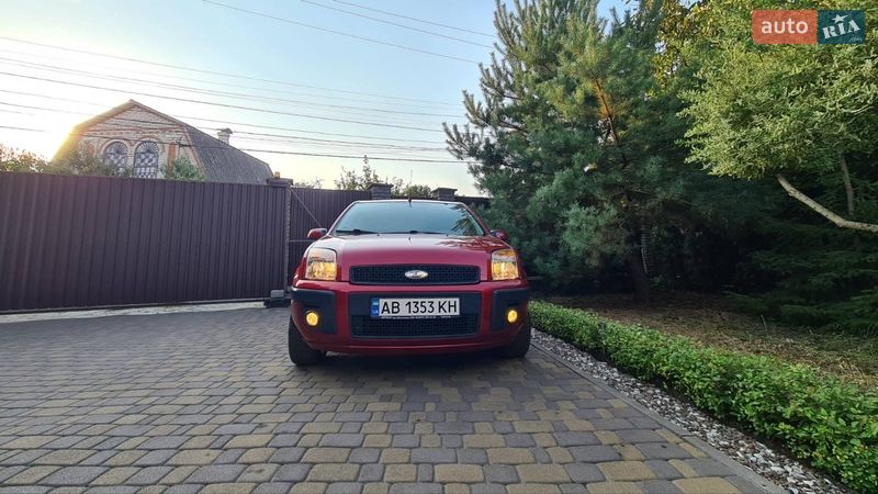 Хэтчбек Ford Fusion 2009 в Виннице
