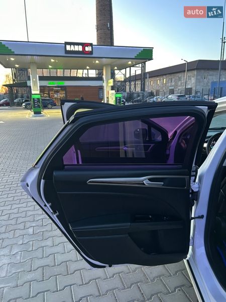 Седан Ford Fusion 2013 в Могилів-Подільському