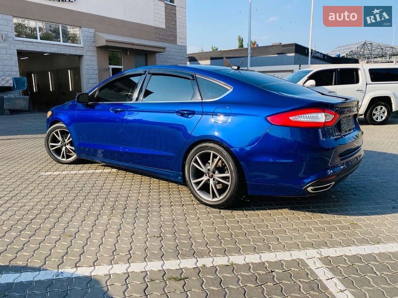 Седан Ford Fusion 2015 в Одессе
