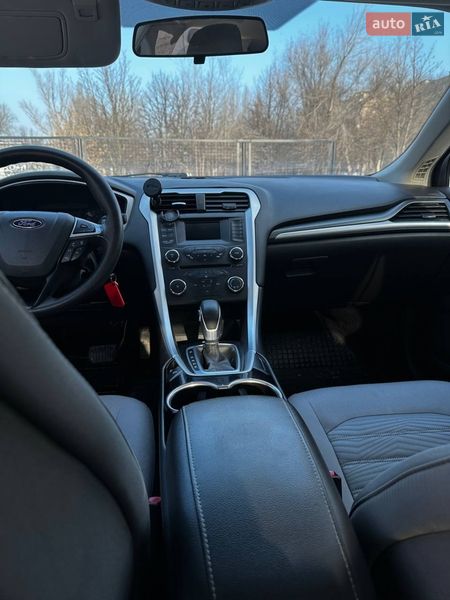 Седан Ford Fusion 2016 в Кривом Роге