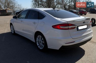 Седан Ford Fusion 2020 в Одессе