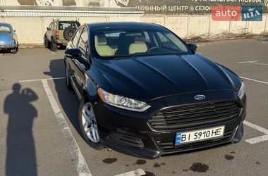 Седан Ford Fusion 2014 в Киеве