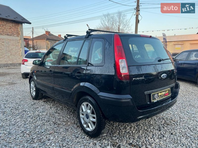 Хэтчбек Ford Fusion 2008 в Коломые