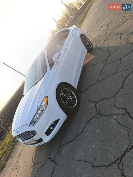 Седан Ford Fusion 2016 в Днепре