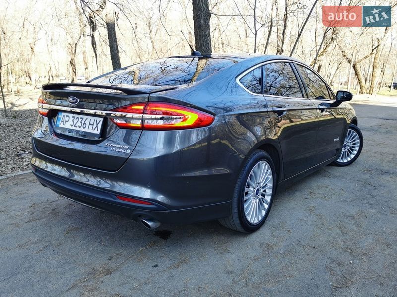 Седан Ford Fusion 2018 в Миколаєві