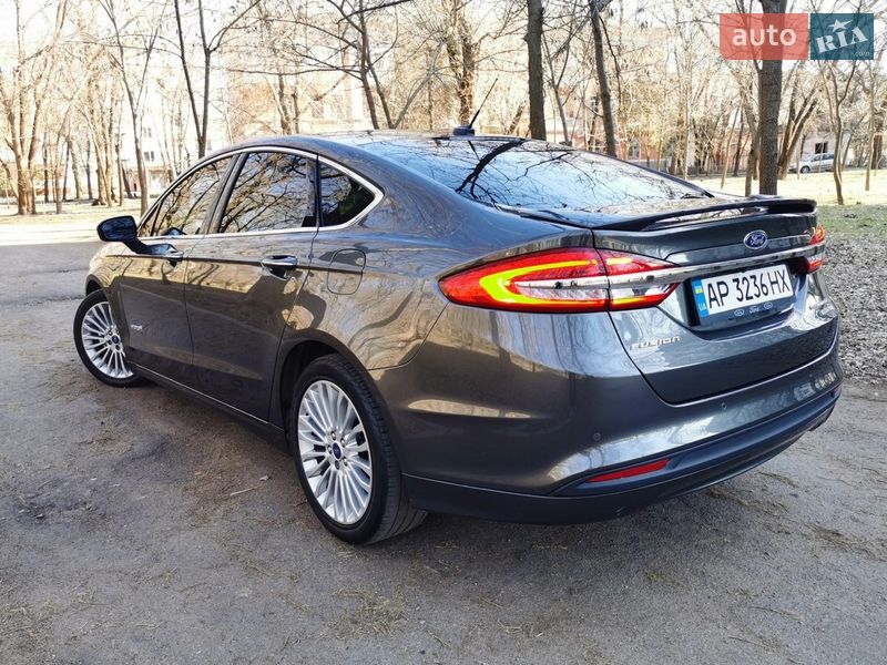 Седан Ford Fusion 2018 в Миколаєві