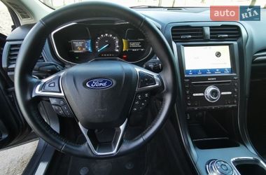 Седан Ford Fusion 2018 в Миколаєві