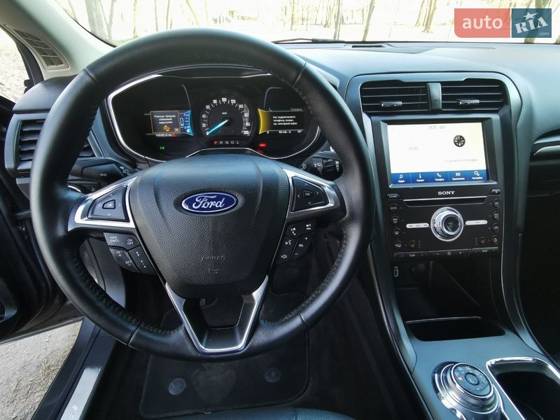 Седан Ford Fusion 2018 в Миколаєві