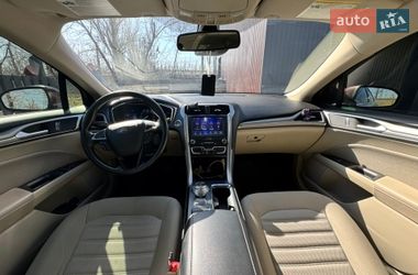 Седан Ford Fusion 2019 в Кривом Роге