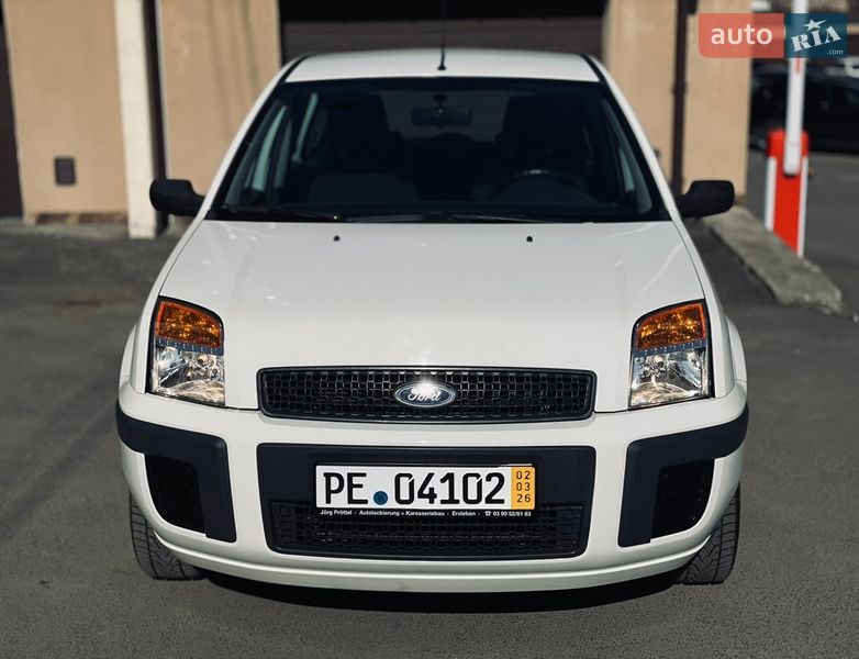Хэтчбек Ford Fusion 2005 в Хмельницком