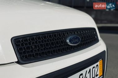 Хэтчбек Ford Fusion 2005 в Хмельницком