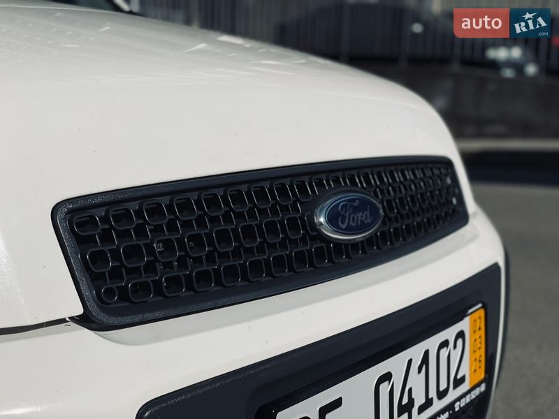 Хэтчбек Ford Fusion 2005 в Хмельницком