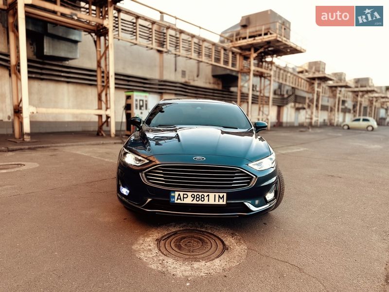 Седан Ford Fusion 2018 в Кривому Розі
