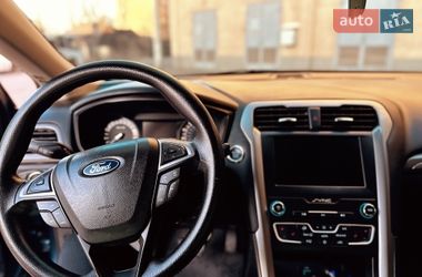 Седан Ford Fusion 2018 в Кривому Розі