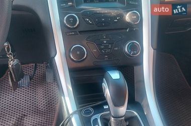 Седан Ford Fusion 2015 в Луцке