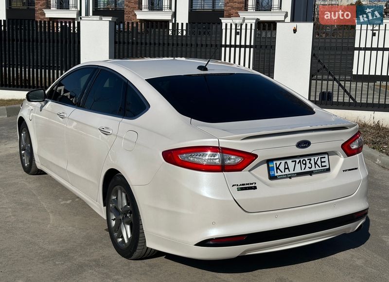 Седан Ford Fusion 2013 в Киеве