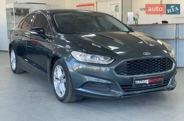 Седан Ford Fusion 2015 в Киеве
