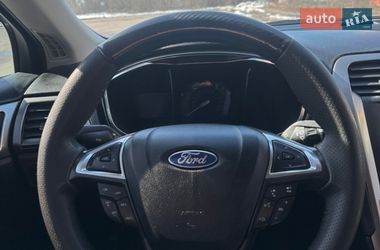 Седан Ford Fusion 2017 в Шостке