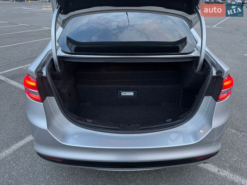 Седан Ford Fusion 2017 в Броварах