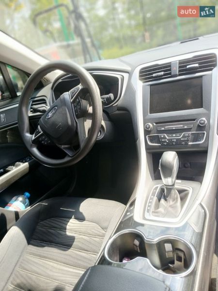 Седан Ford Fusion 2016 в Кривом Роге