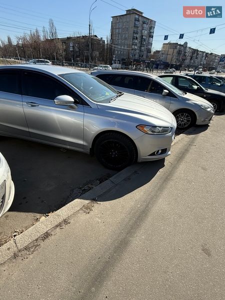Седан Ford Fusion 2014 в Киеве
