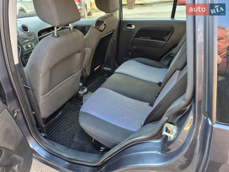 Хэтчбек Ford Fusion 2009 в Ровно