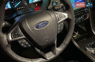 Седан Ford Fusion 2018 в Вышгороде