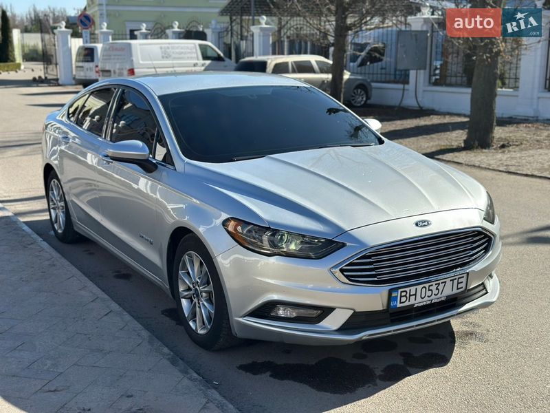 Седан Ford Fusion 2018 в Виннице