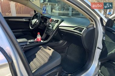 Седан Ford Fusion 2018 в Виннице