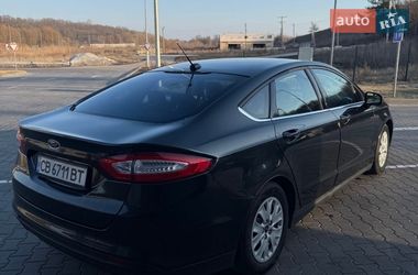 Седан Ford Fusion 2013 в Лубнах