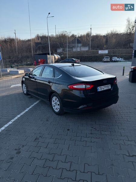 Седан Ford Fusion 2013 в Лубнах