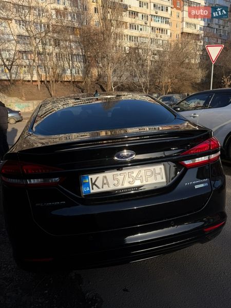 Седан Ford Fusion 2016 в Киеве