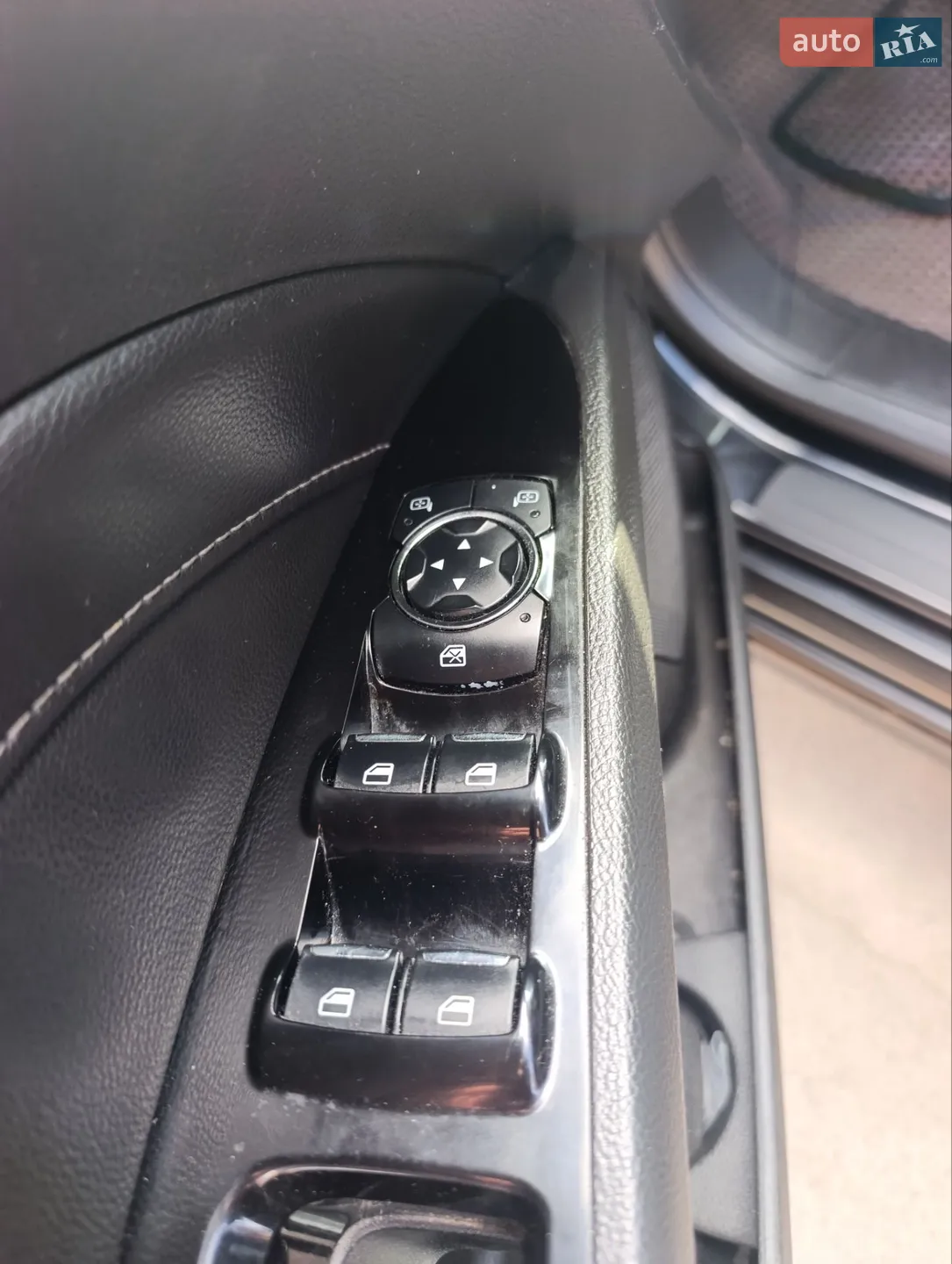 2014 Ford Fusion - мініатюра 13