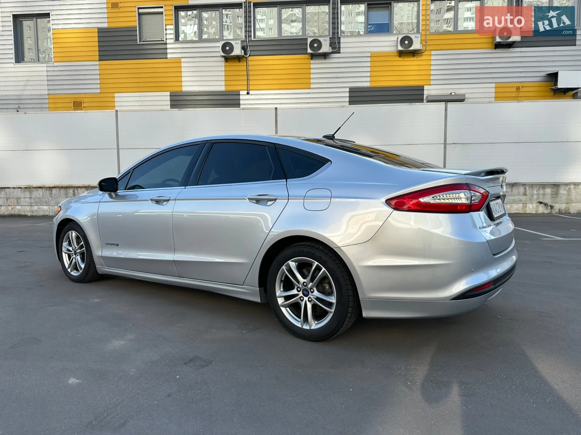2016 Ford Fusion - мініатюра 8