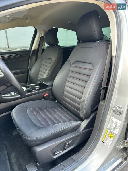 Седан Ford Fusion 2016 в Киеве