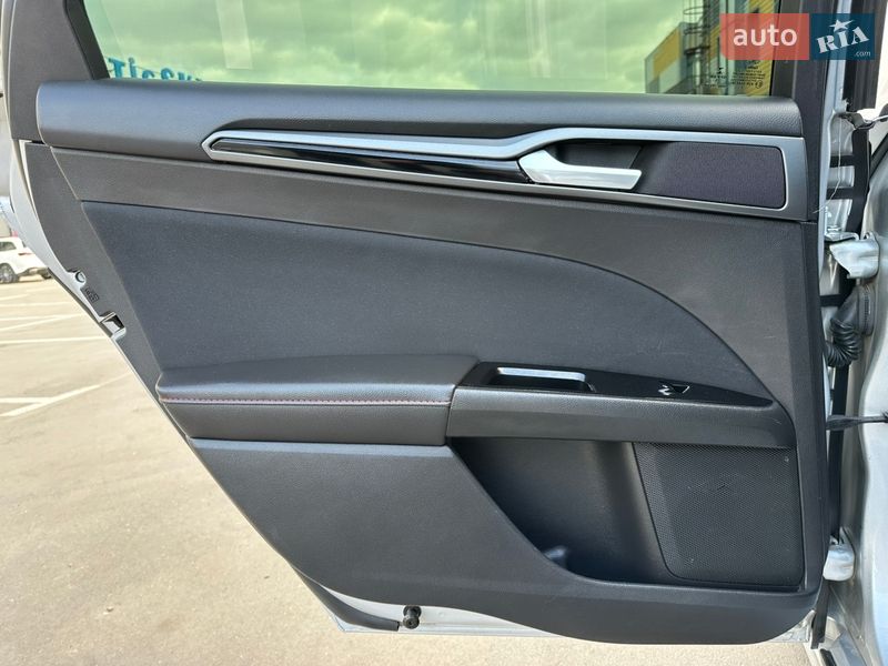 Седан Ford Fusion 2016 в Киеве
