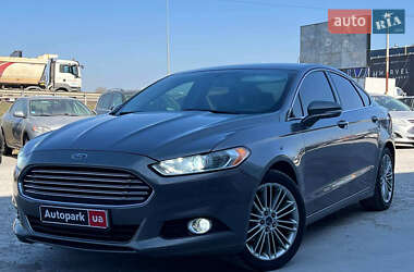 Седан Ford Fusion 2014 в Львове