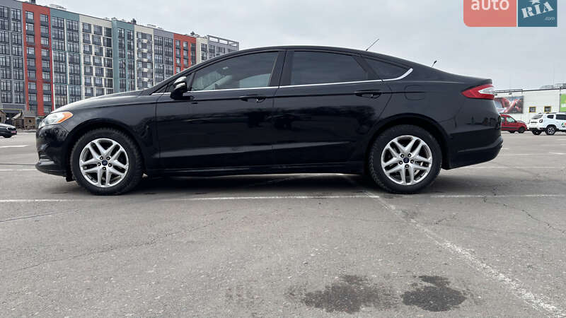 Седан Ford Fusion 2015 в Киеве