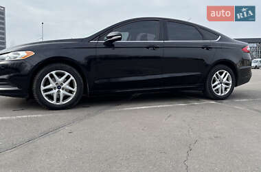 Седан Ford Fusion 2015 в Киеве