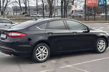Седан Ford Fusion 2015 в Киеве