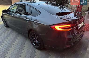 Седан Ford Fusion 2018 в Киеве