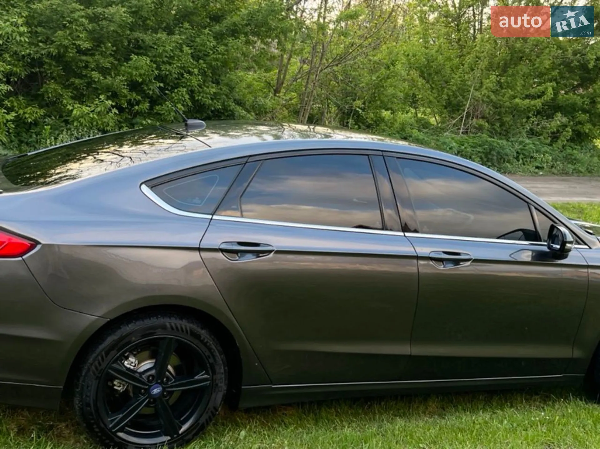 2015 Ford Fusion - мініатюра 32