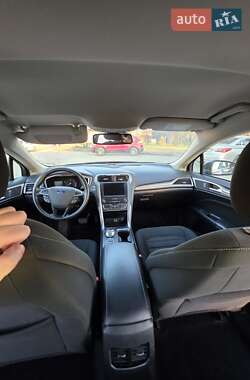 Седан Ford Fusion 2019 в Запорожье