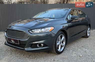 Седан Ford Fusion 2015 в Ивано-Франковске